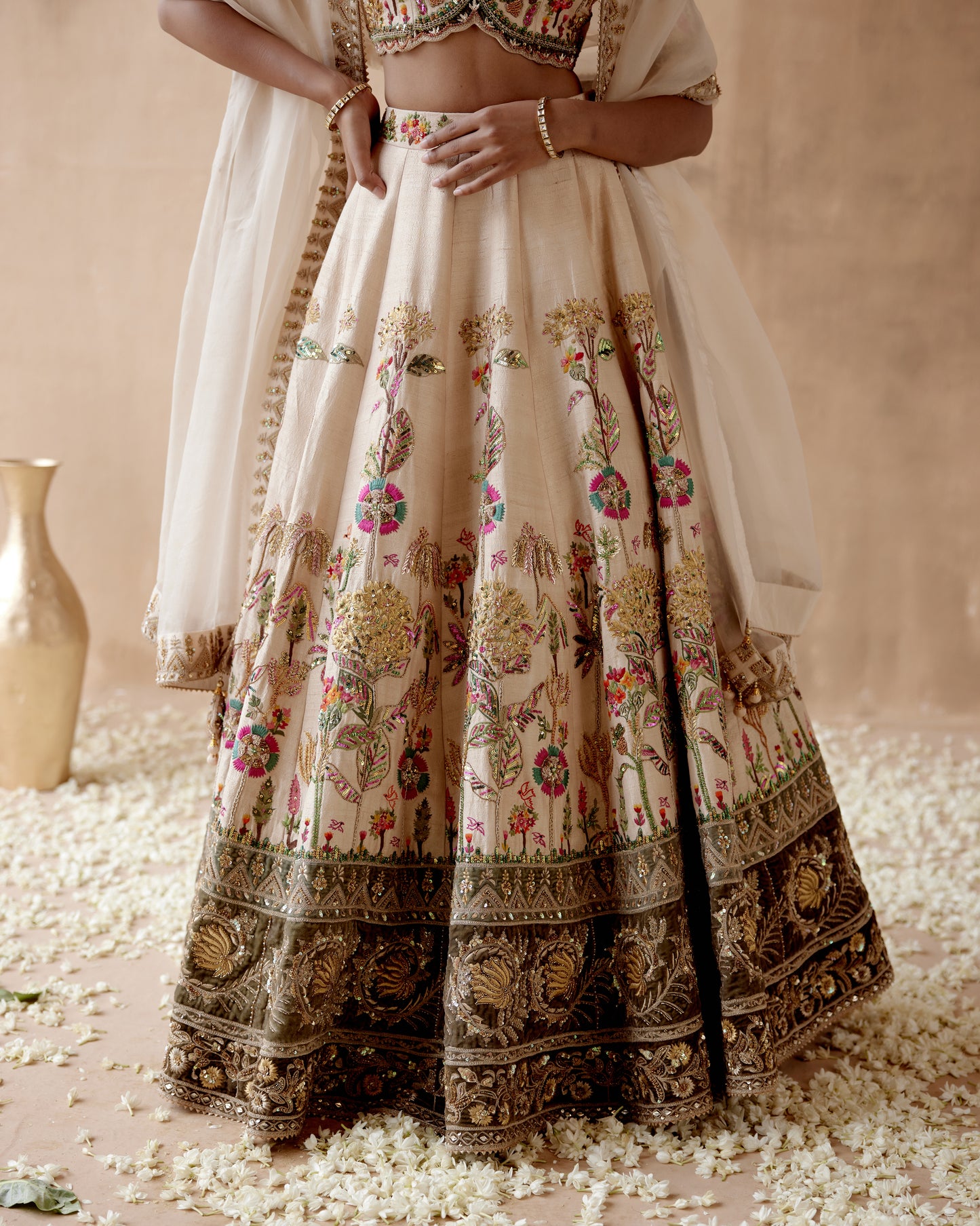 Ivory  lehenga Set