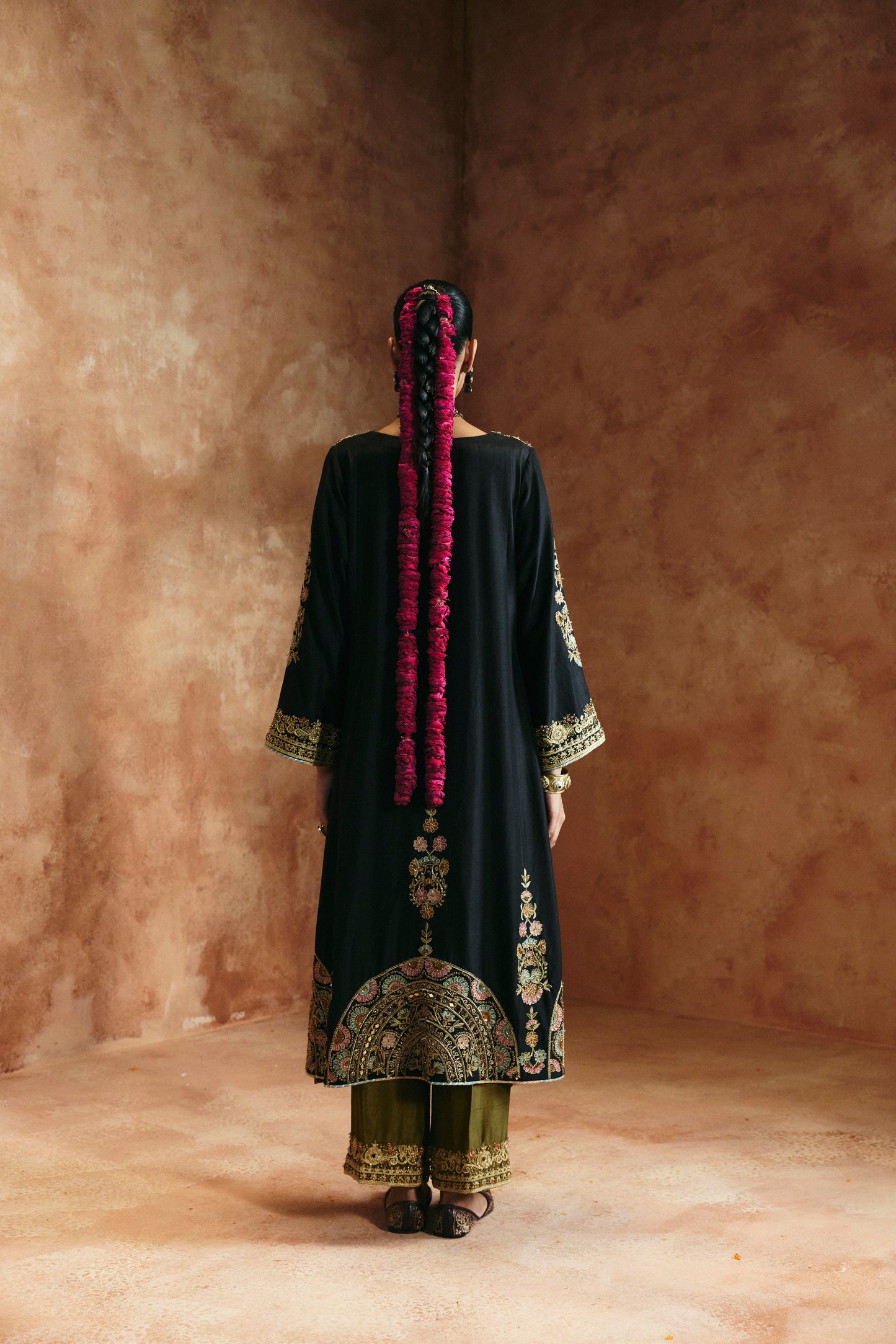Black multi-colored kurta set