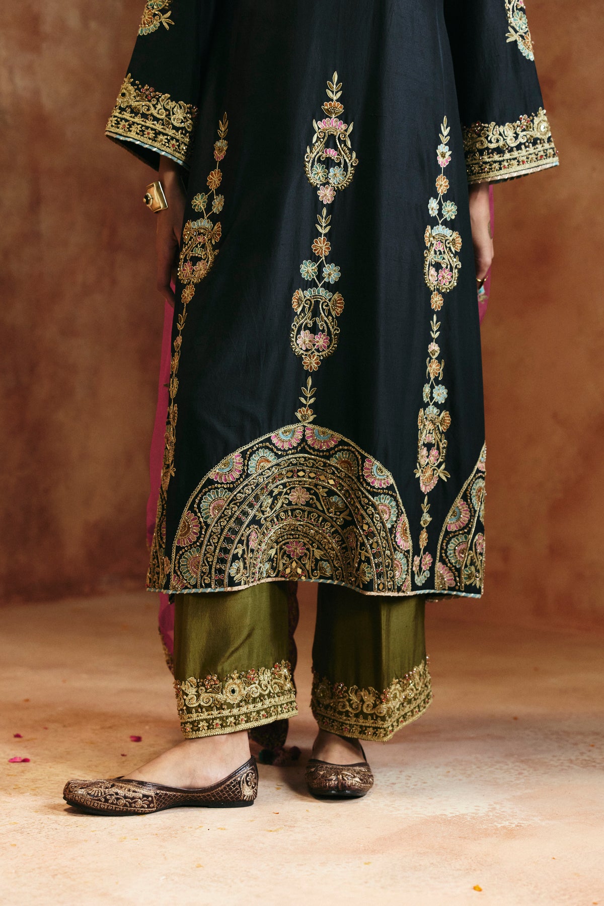 Black multi-colored kurta set