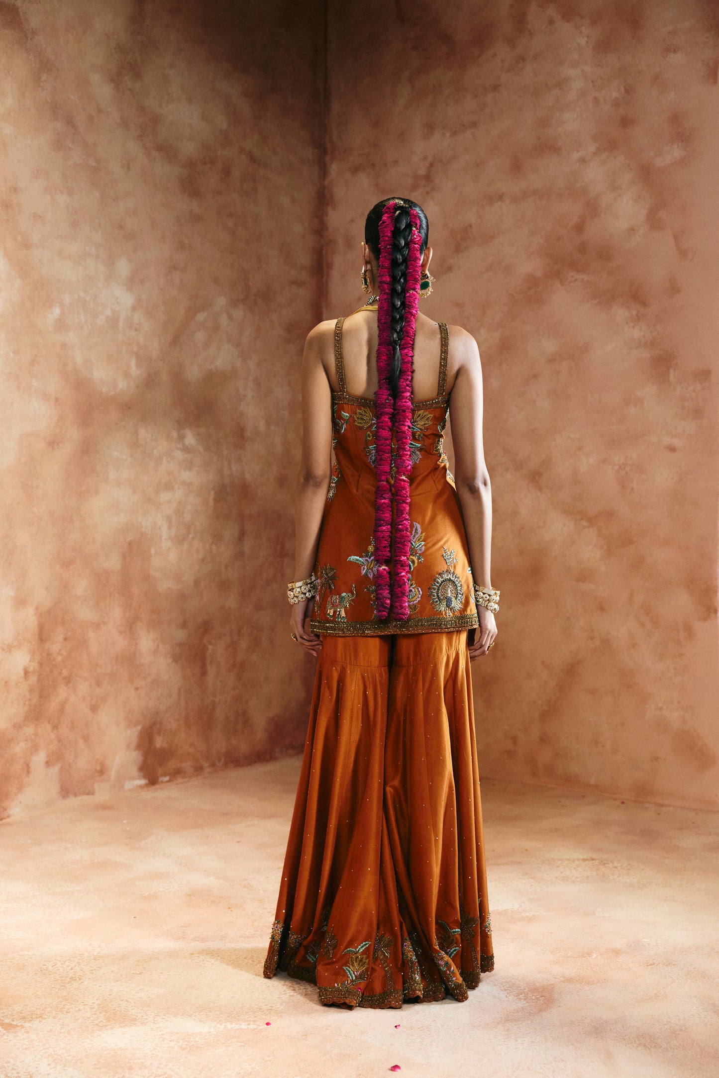 Brick rust sharara set