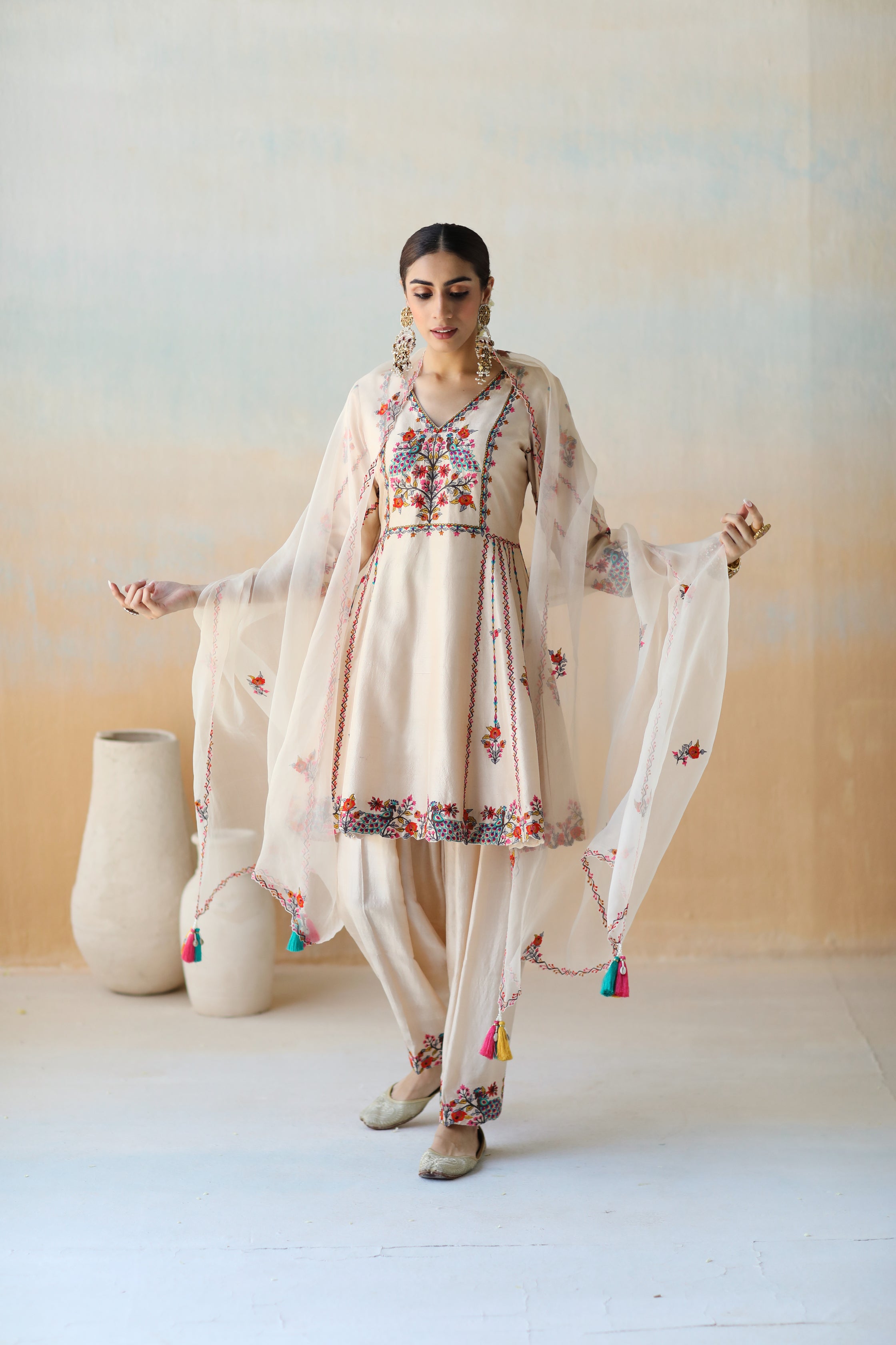 Ivory Kurta set – Aman Takyar